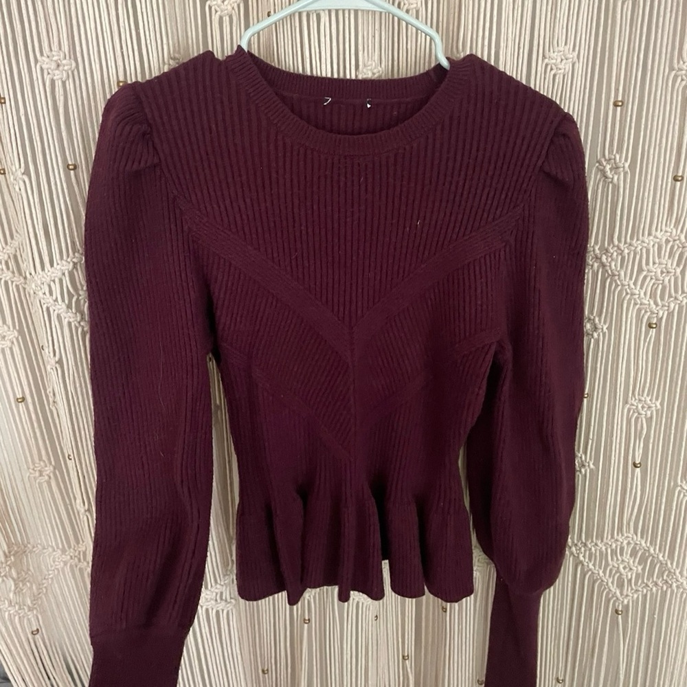 Elegant Burgundy Ribbed Women's Top